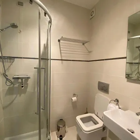 Modern 3 Bedroom On Maggiore * Maccagno